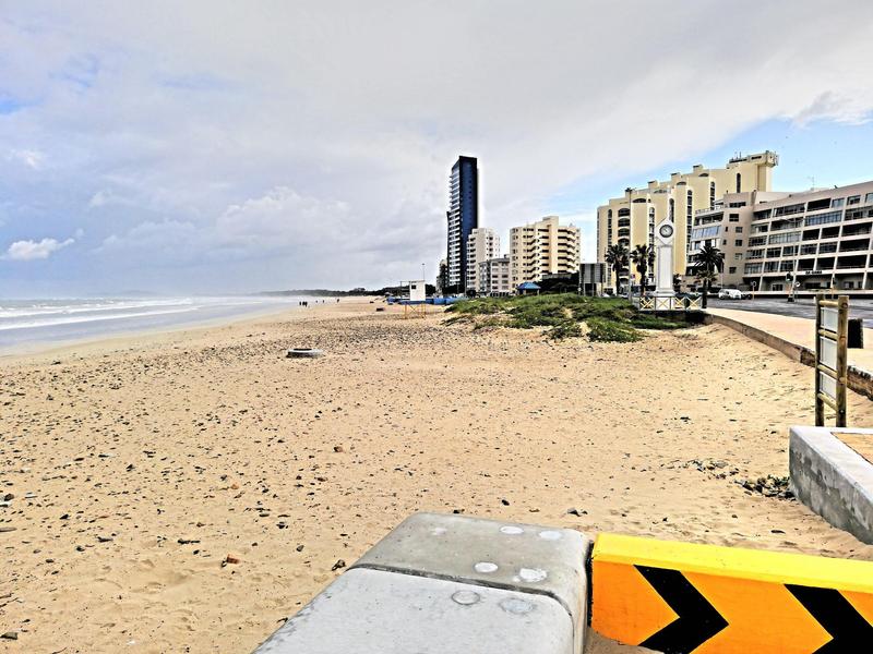 To Let 3 Bedroom Property for Rent in Strand Western Cape